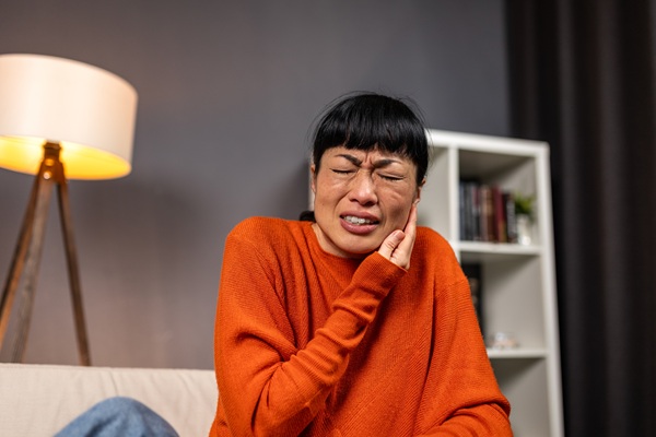 Find An Emergency Dentist For A Chipped Tooth